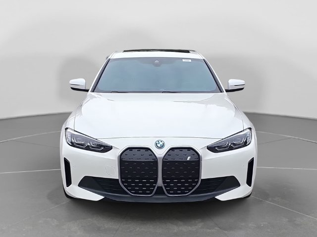 Used 2022 BMW i4 eDrive40 w/ Premium Package RWD image 8