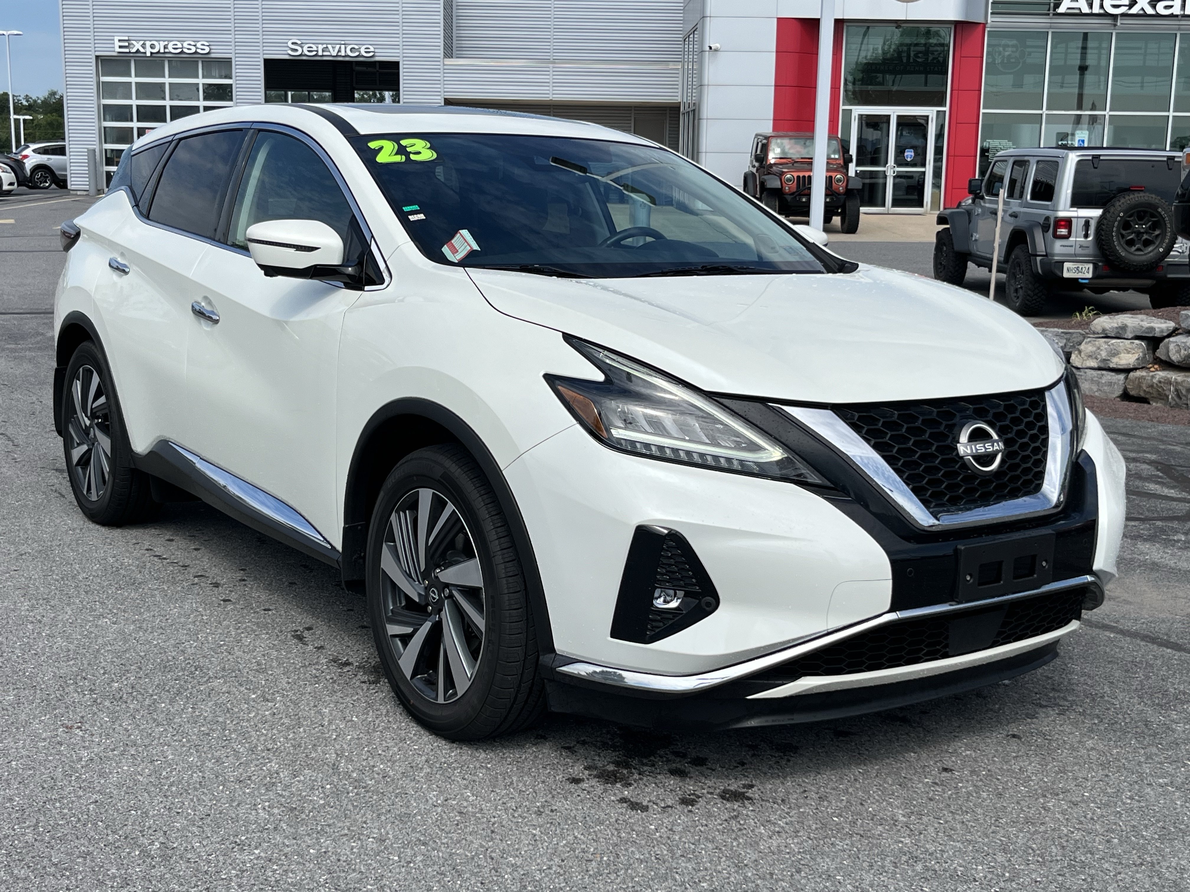 Used 2023 Nissan Murano SL w/ SL Moonroof Package AWD/4WD image 1
