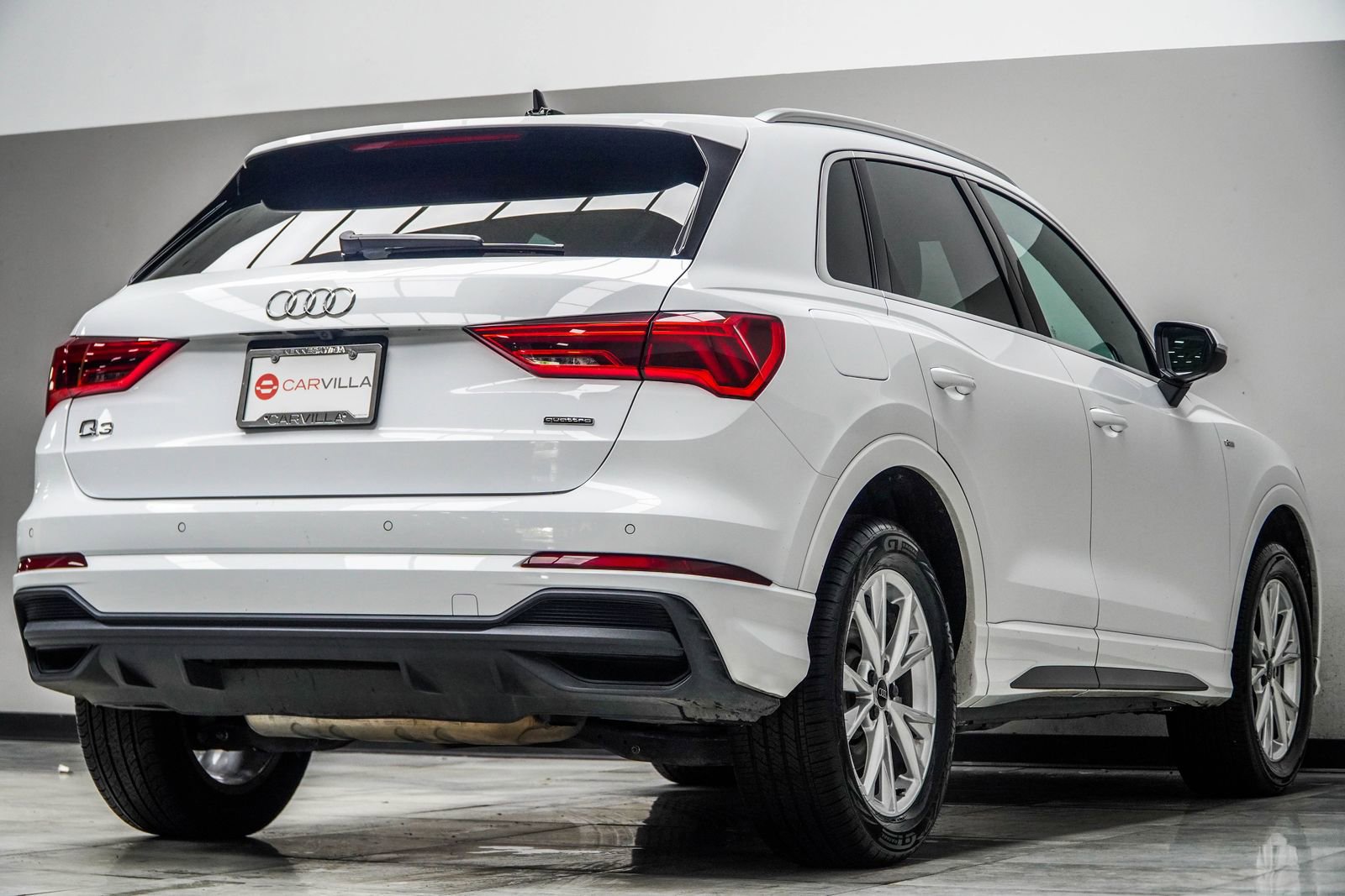 Used 2025 Audi Q3 2.0T Premium AWD/4WD image 12