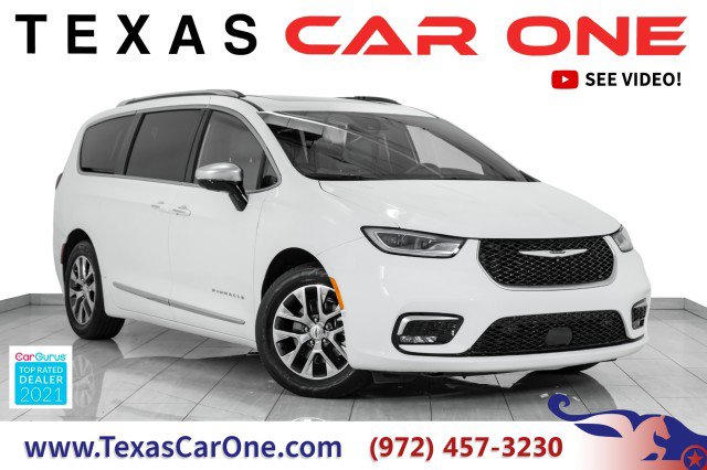 Used 2023 Chrysler Pacifica Pinnacle image 1