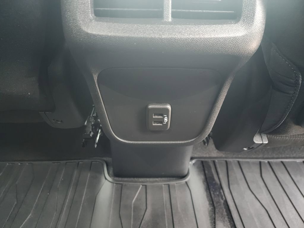 Certified 2023 GMC Terrain SLE w/ Driver Convenience Package image 17