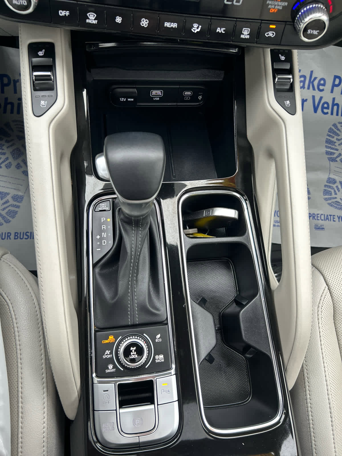 Used 2024 Kia Telluride EX AWD/4WD image 21