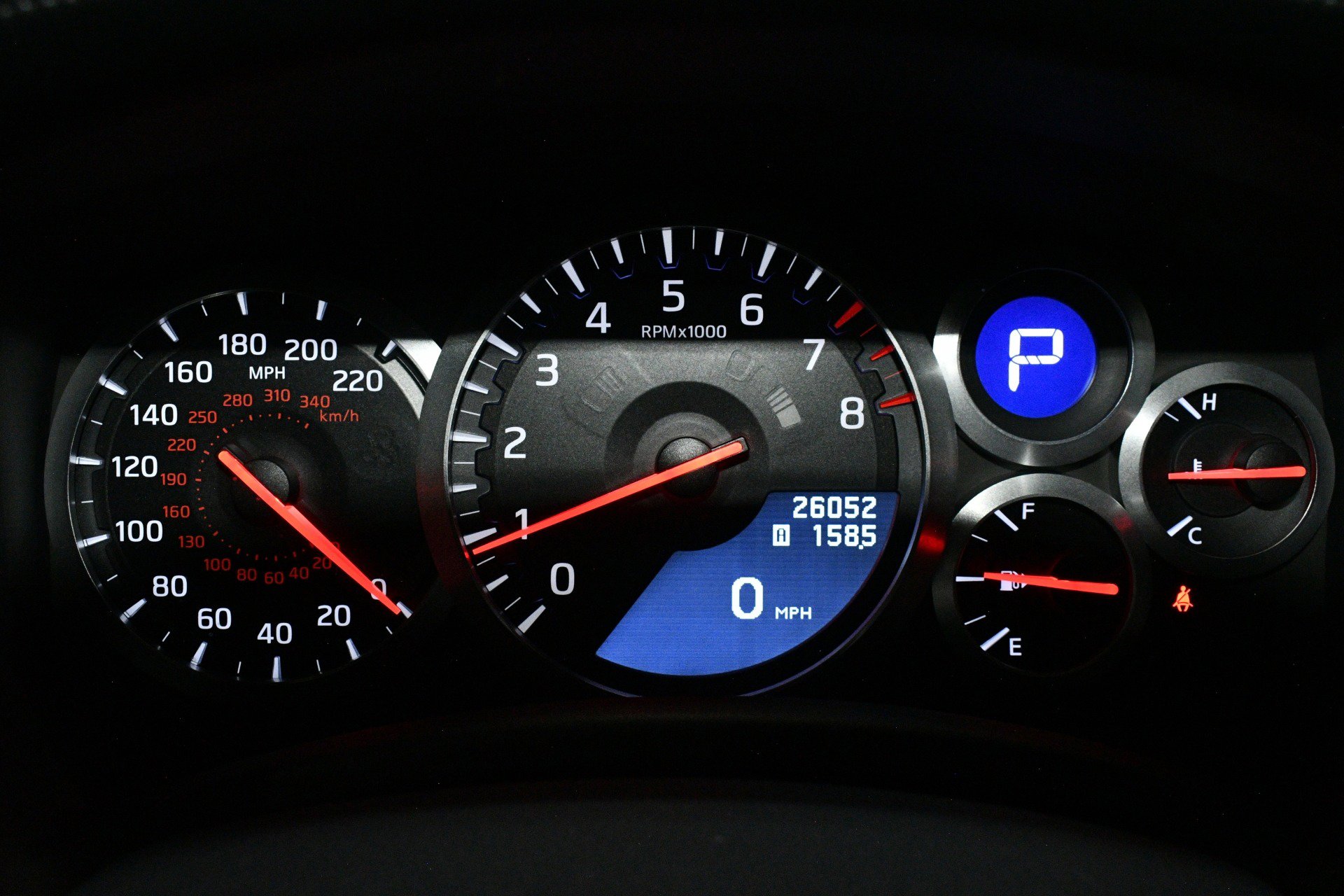 Used 2013 Nissan GT-R Black Edition AWD/4WD image 25