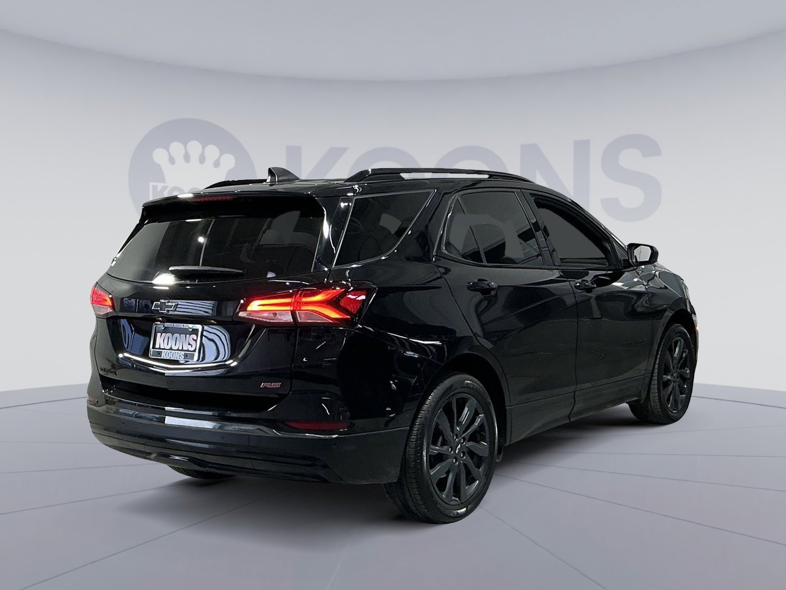 Used 2023 Chevrolet Equinox RS image 16