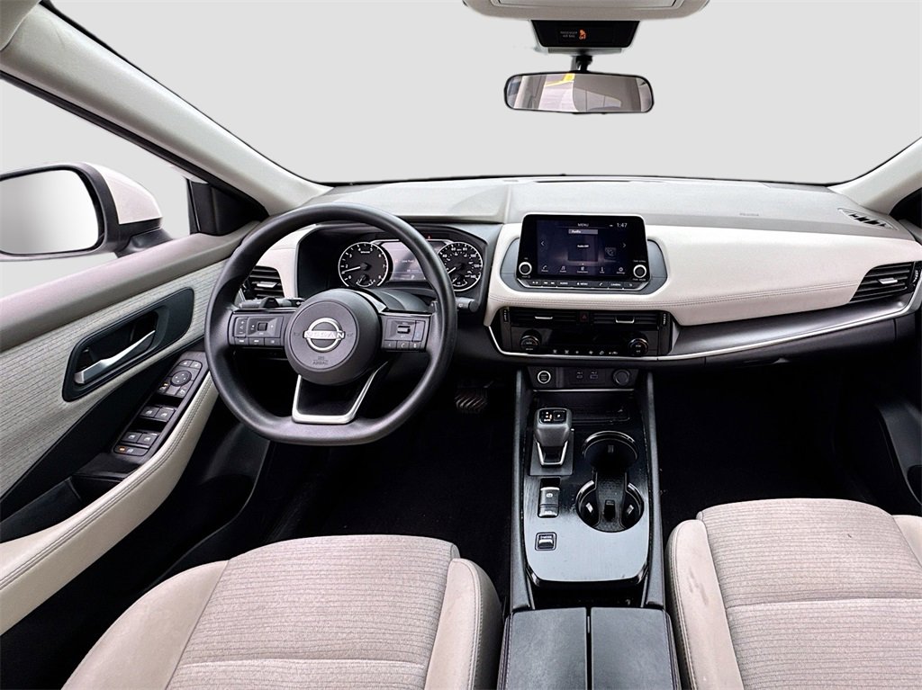 Used 2023 Nissan Rogue SV image 17