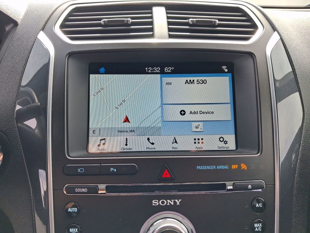 Used 2018 Ford Explorer Limited AWD/4WD image 12