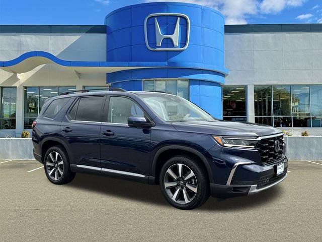 Used 2023 Honda Pilot Elite image 1