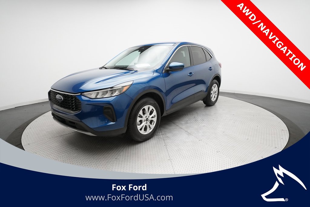 Used 2023 Ford Escape Active w/ Tech Pack #2 image 1
