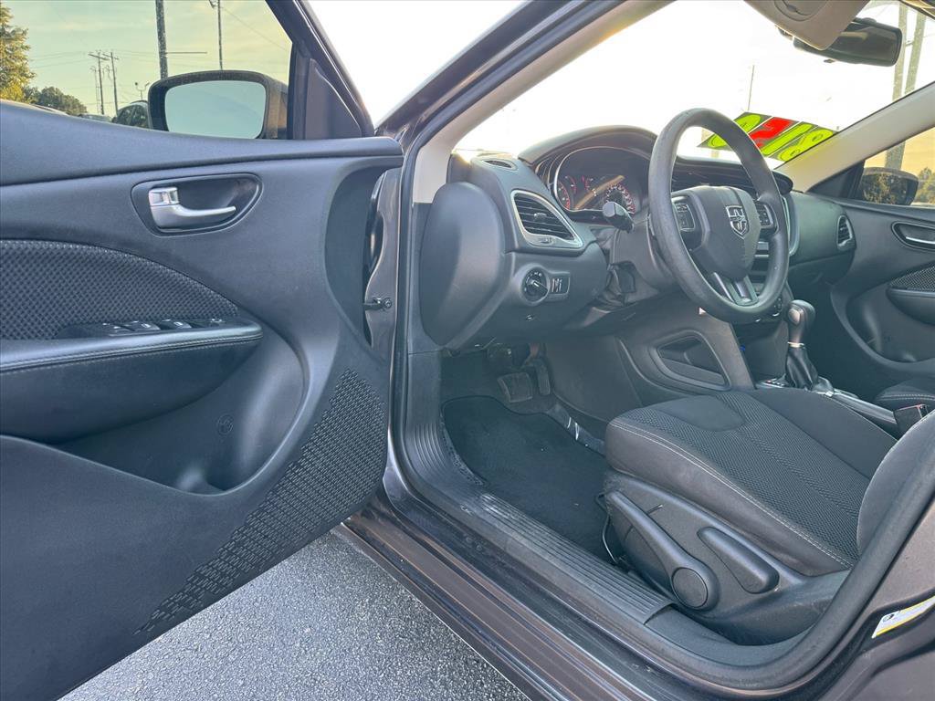 Used 2015 Dodge Dart SXT FWD image 16