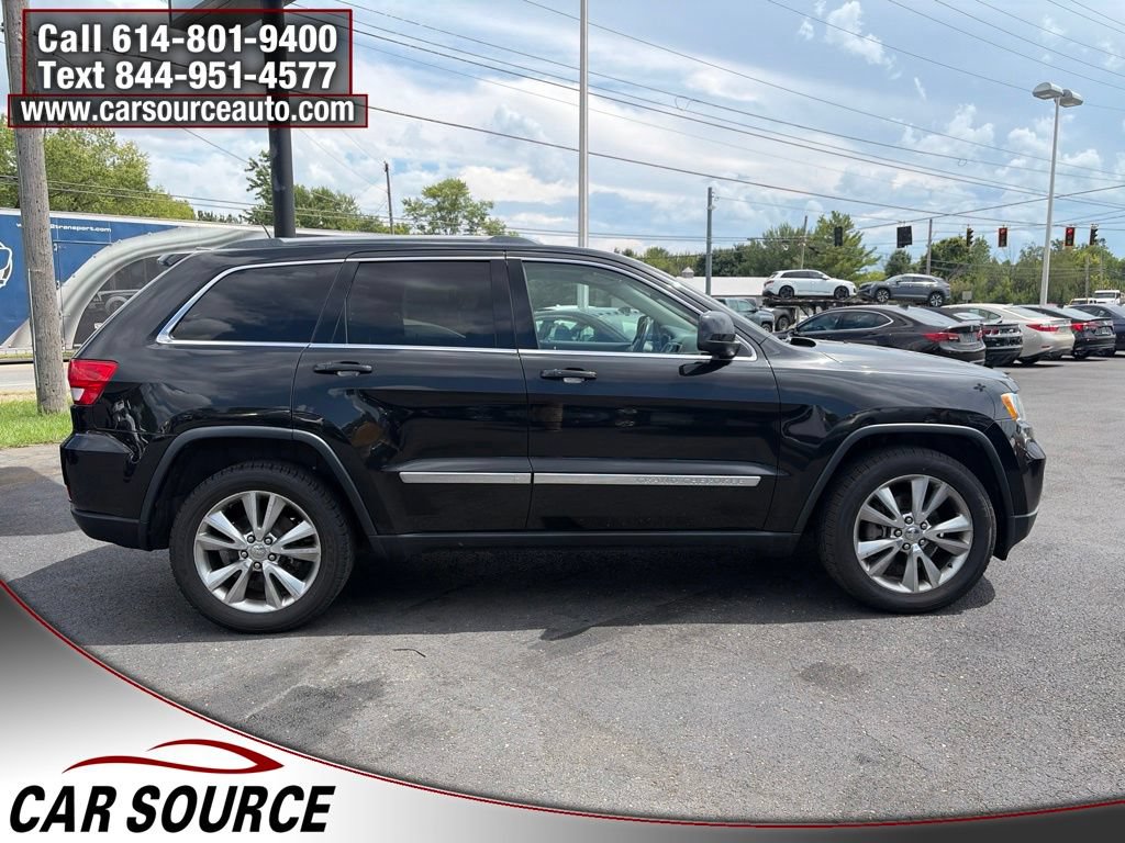 Used 2013 Jeep Grand Cherokee Laredo AWD/4WD image 4