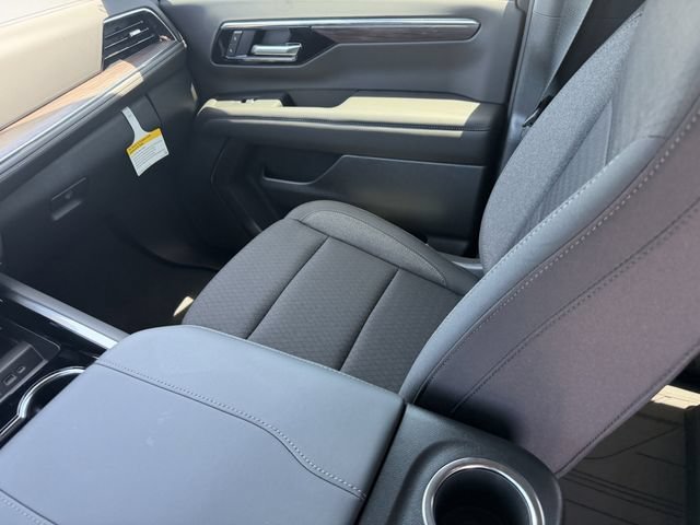 New 2026 Chevrolet Tahoe LS RWD image 9