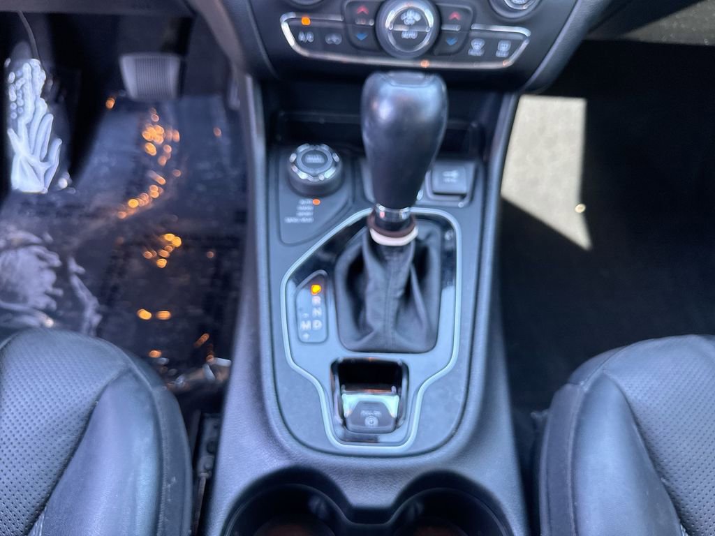 Used 2023 Jeep Cherokee Altitude Lux image 23