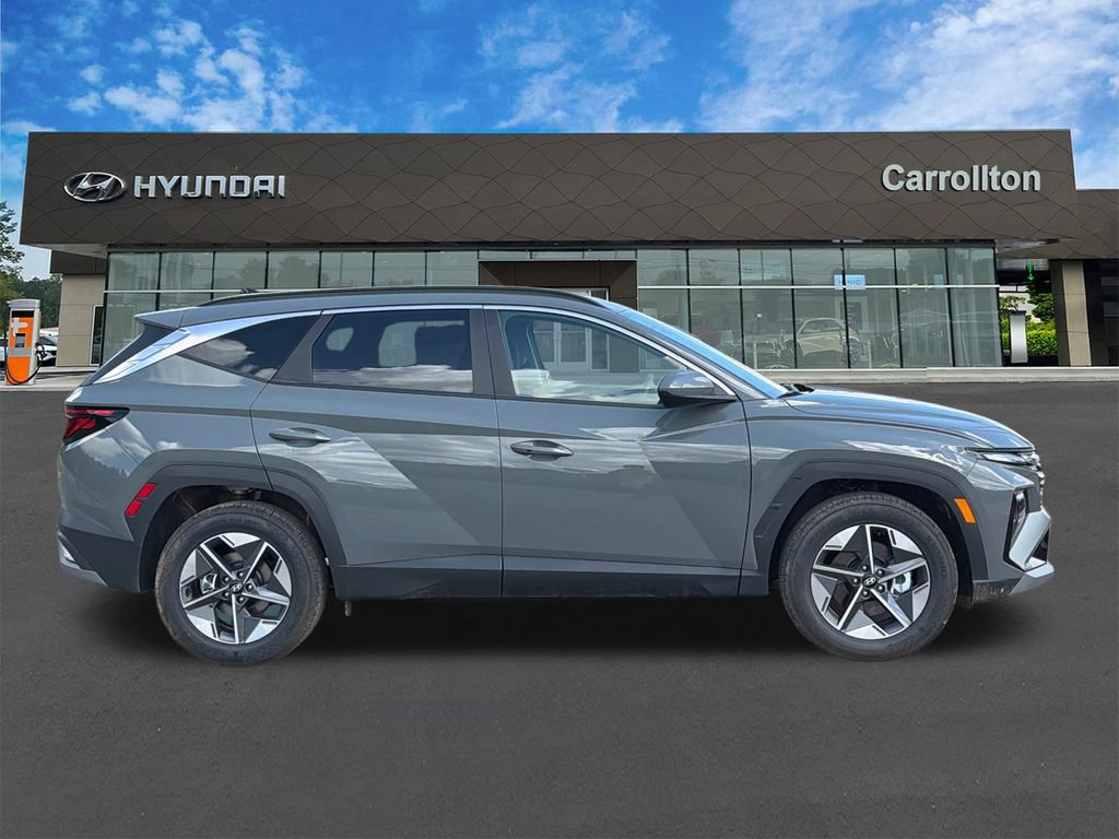 New 2026 Hyundai Tucson SEL Plus FWD image 5