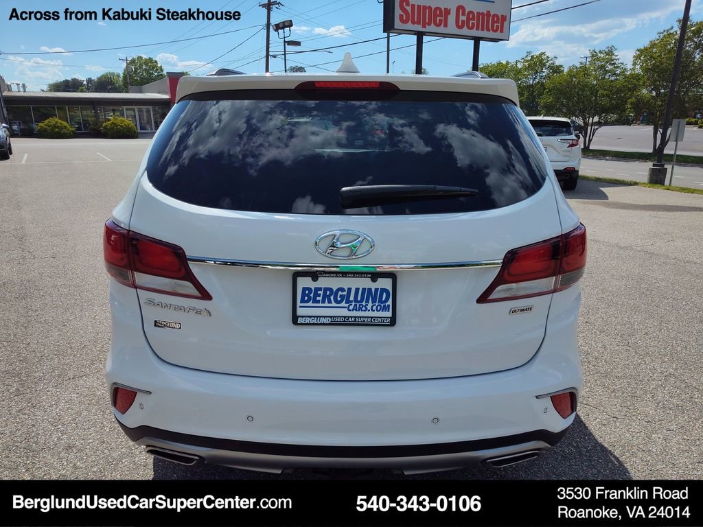 Used 2018 Hyundai Santa Fe SE FWD image 5