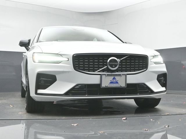 Used 2024 Volvo S60 B5 Ultimate image 36