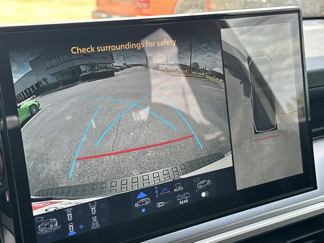 Certified 2025 Toyota 4Runner TRD Off-Road Premium image 15