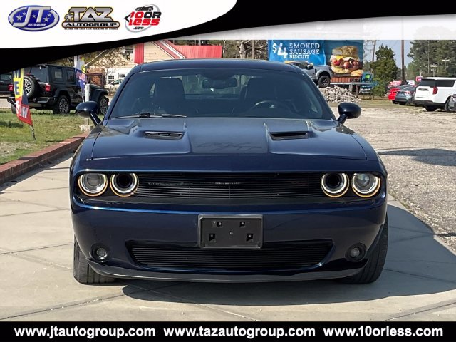 Used 2016 Dodge Challenger R/T Plus RWD image 2