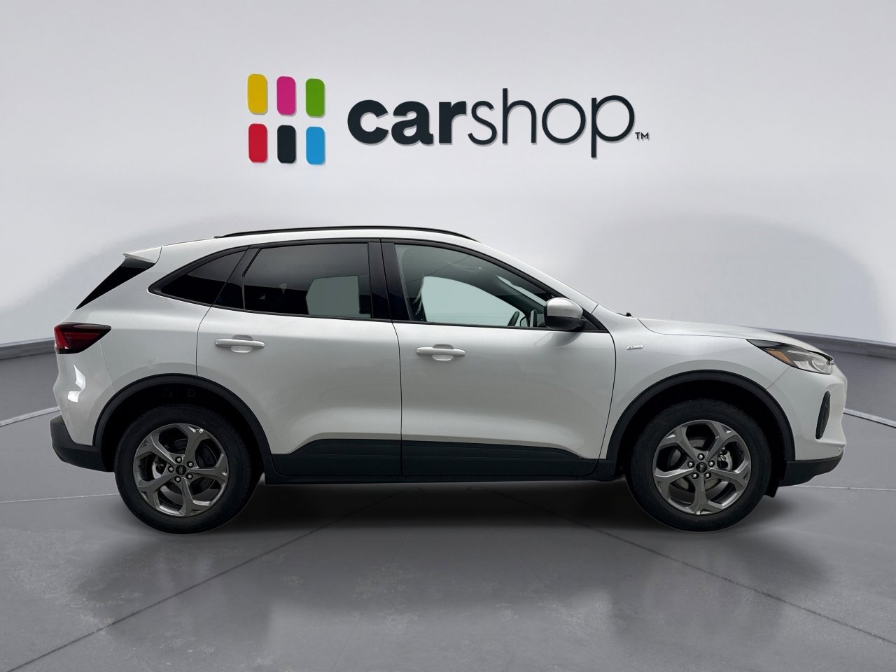 Used 2025 Ford Escape ST-Line Select AWD/4WD image 6