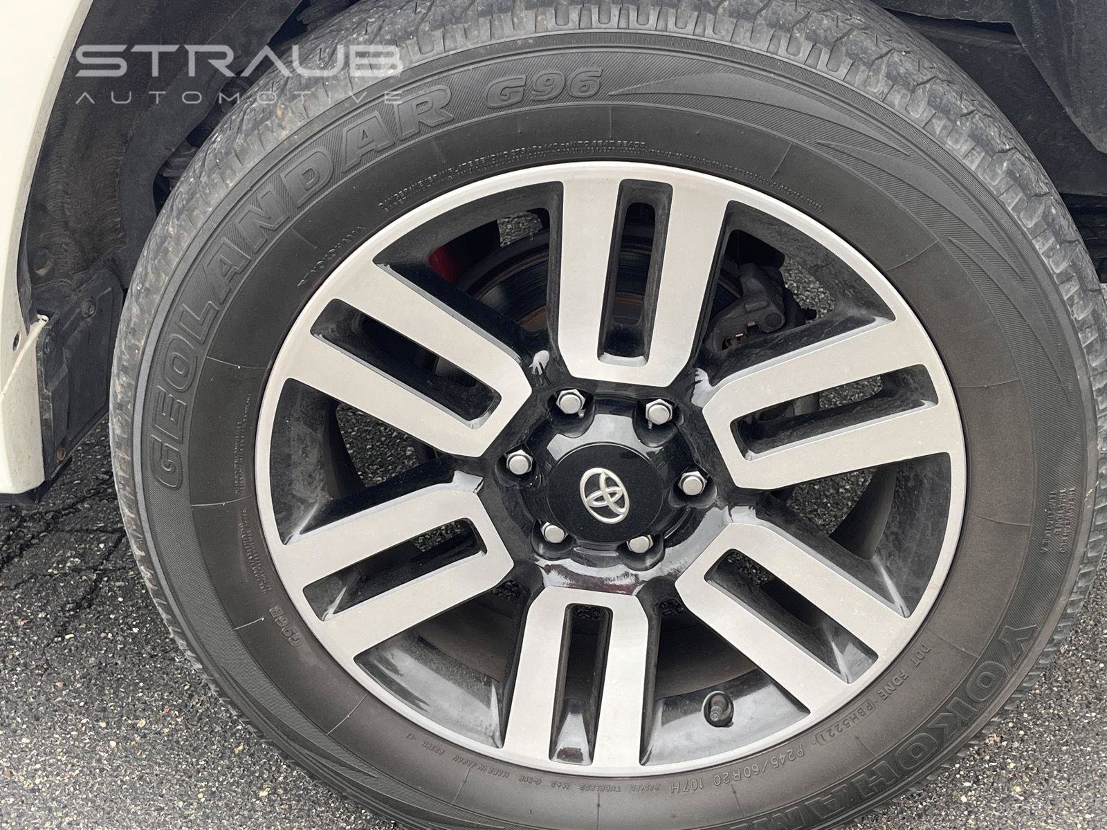 Used 2022 Toyota 4Runner Limited AWD/4WD image 12