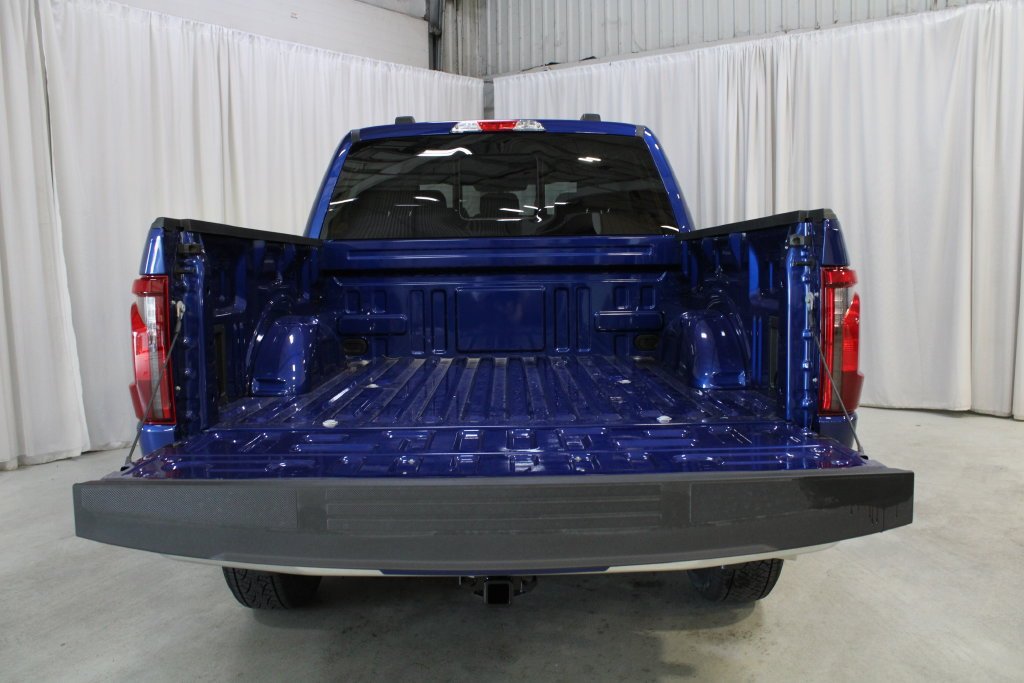 New 2026 Ford F150 XLT w/ Equipment Group 302A MID AWD/4WD image 31