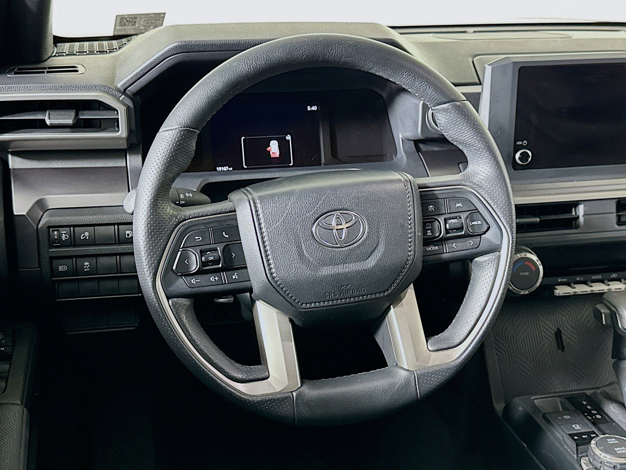 Used 2025 Toyota 4Runner SR5 image 18