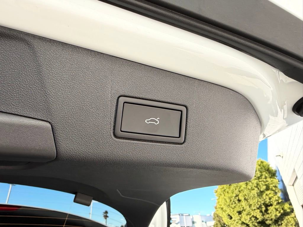 New 2026 Volkswagen ID.4 Pro S image 28