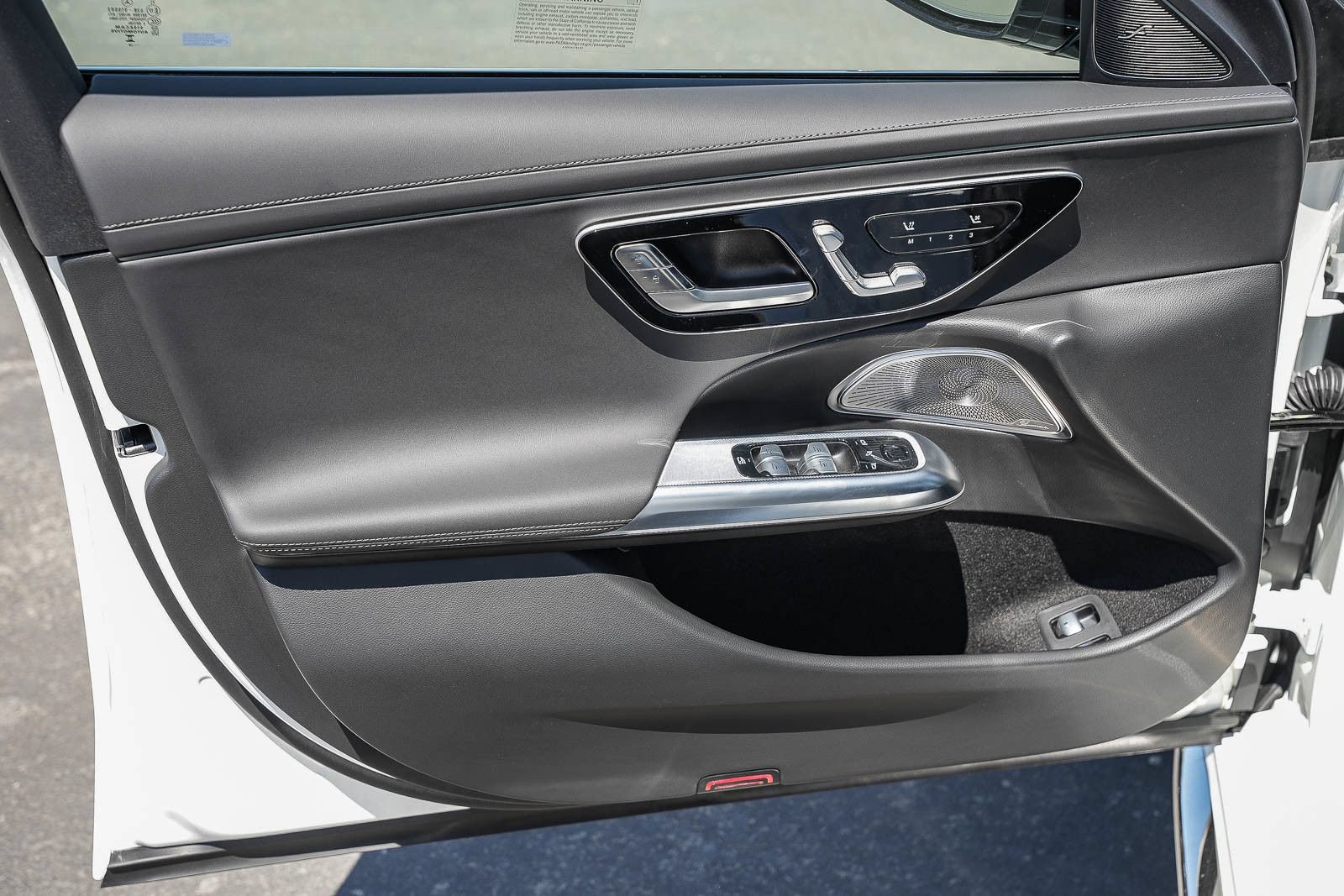 New 2026 Mercedes-Benz E 53 AMG e 4MATIC Sedan image 21