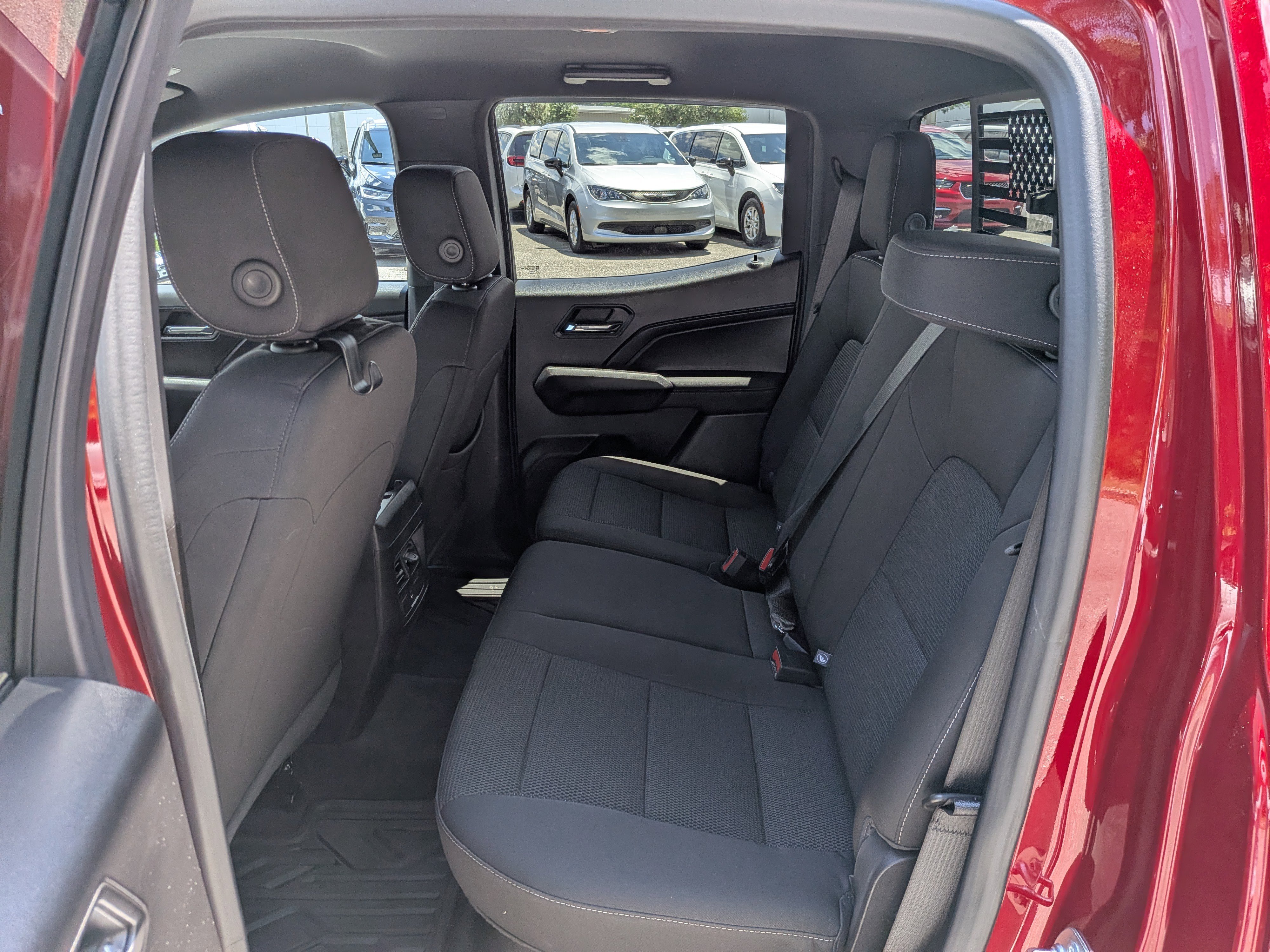 Used 2024 Chevrolet Colorado LT w/ LT Convenience Package II RWD image 13