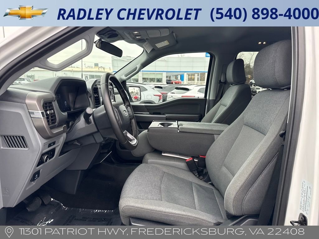 Used 2025 Ford F150 XLT w/ Equipment Group 301A Standard image 3