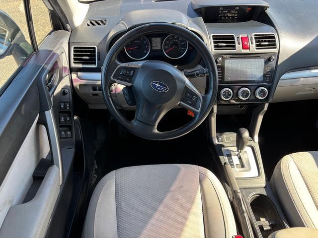 Used 2016 Subaru Forester 2.5i Premium w/ All-Weather Package AWD/4WD image 18