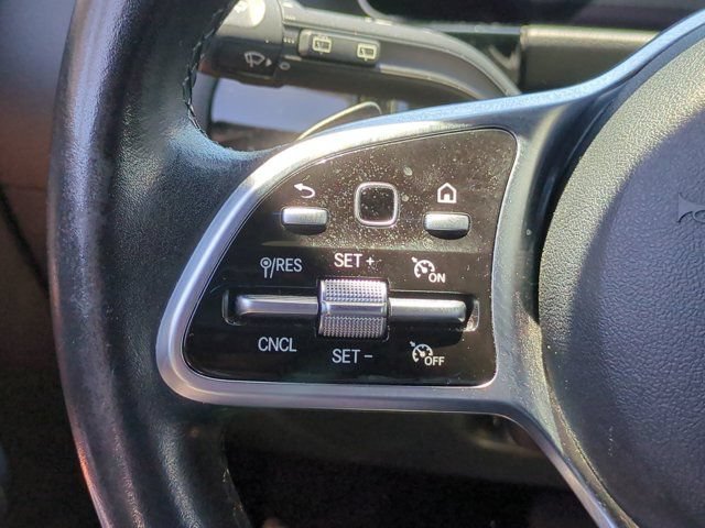 Used 2021 Mercedes-Benz GLA 250 4MATIC image 17