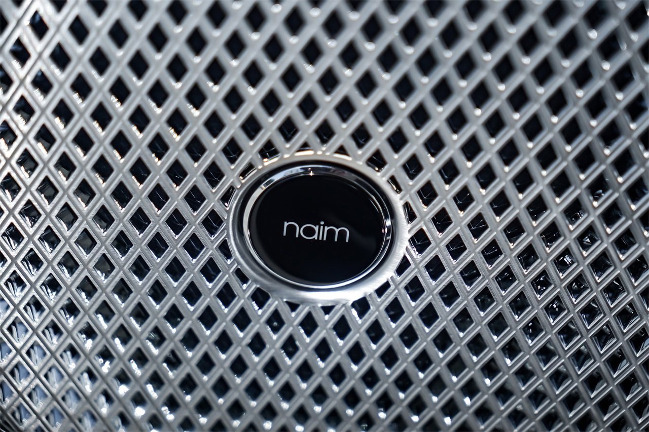 Certified 2024 Bentley Bentayga Extended Wheelbase image 26