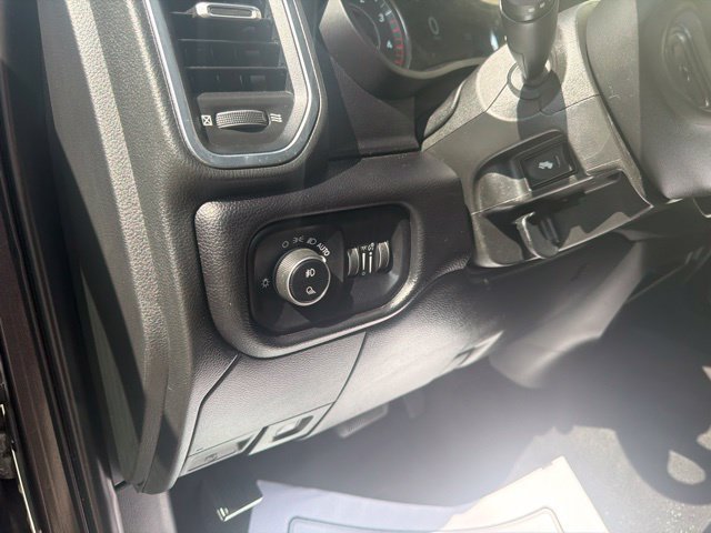 Used 2024 RAM 2500 Laramie w/ Safety Group AWD/4WD image 16