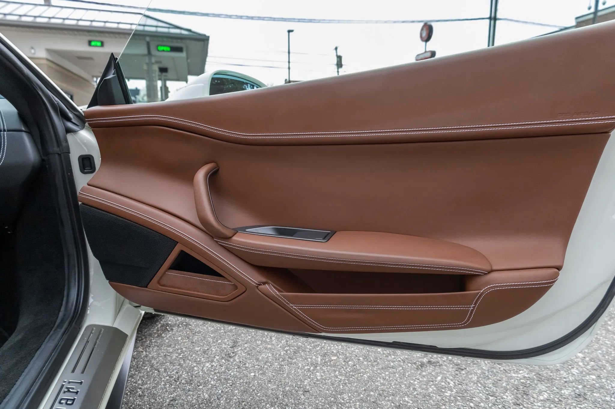 Used 2015 Ferrari 458 Italia Coupe RWD image 49