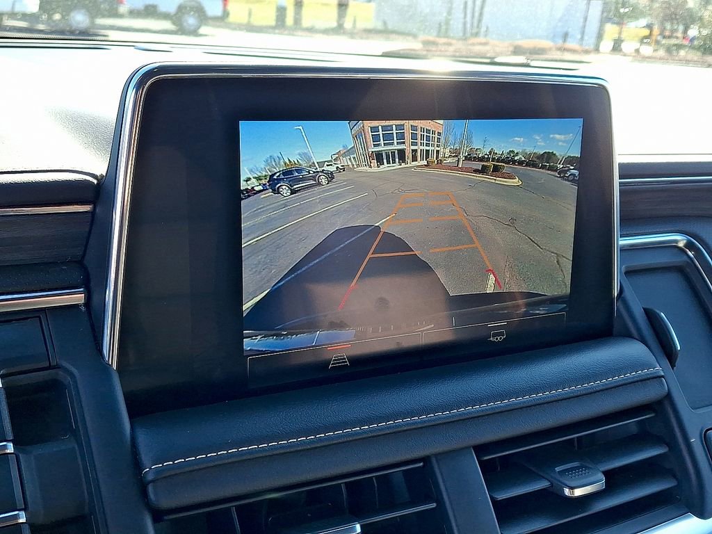 Used 2023 GMC Yukon SLT image 17