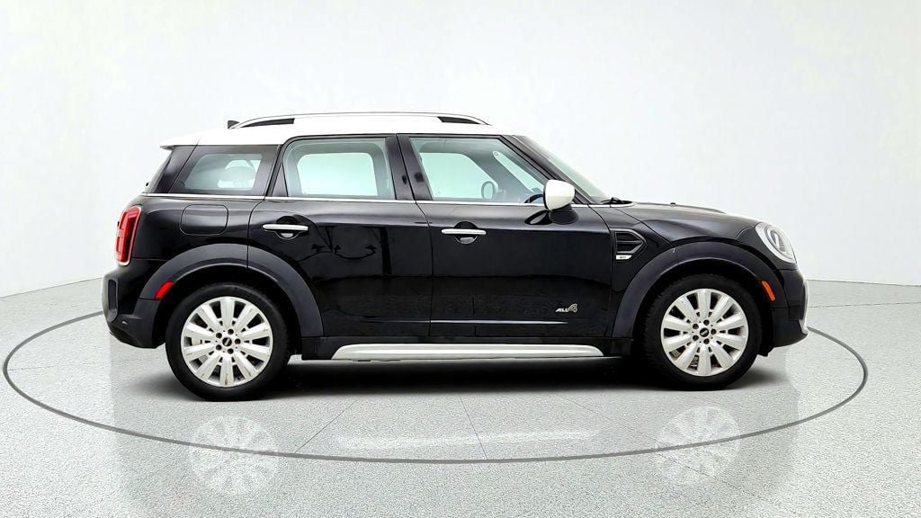 Used 2021 MINI Cooper Countryman ALL4 AWD/4WD image 4