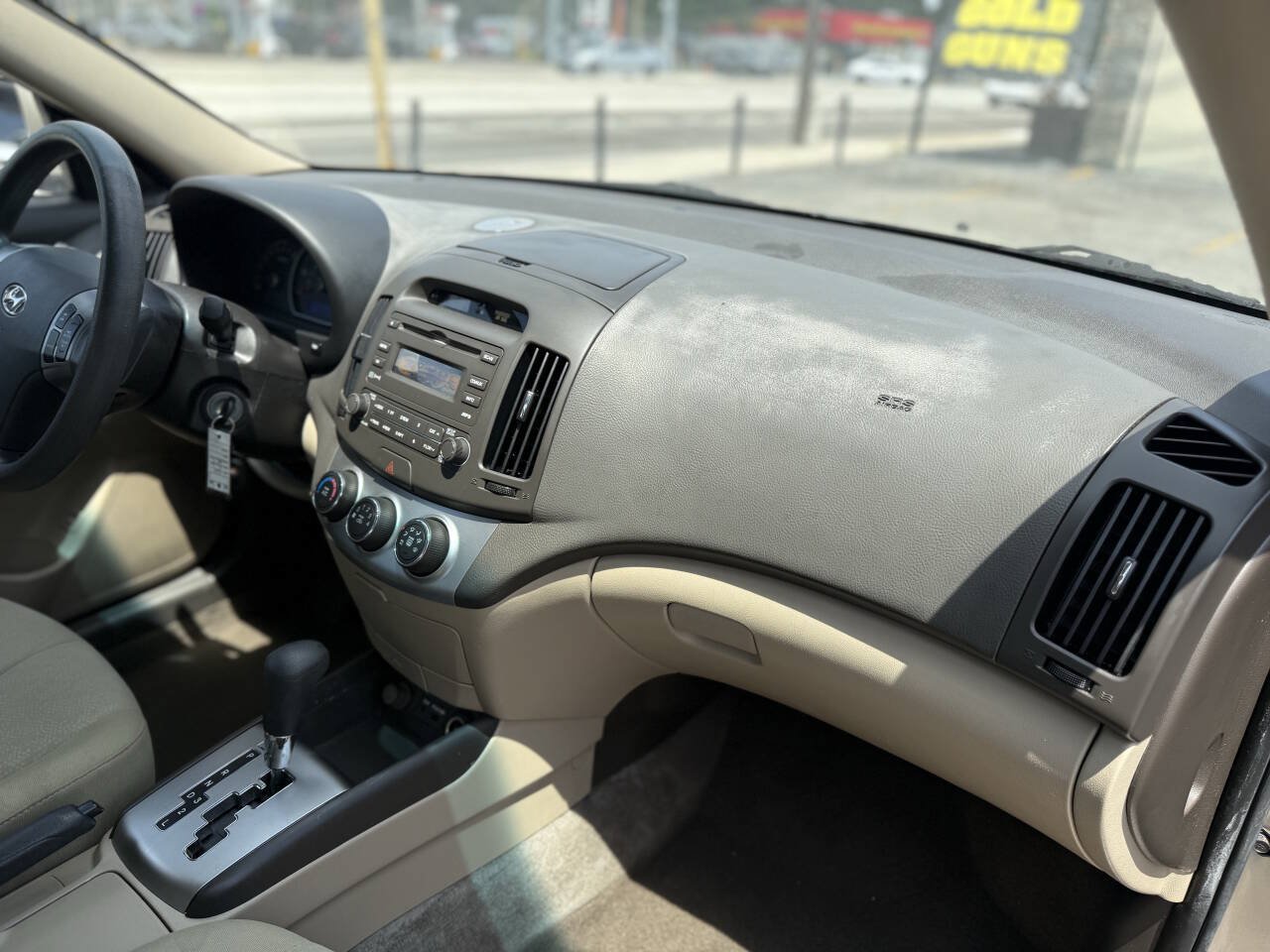 Used 2010 Hyundai Elantra GLS FWD image 22