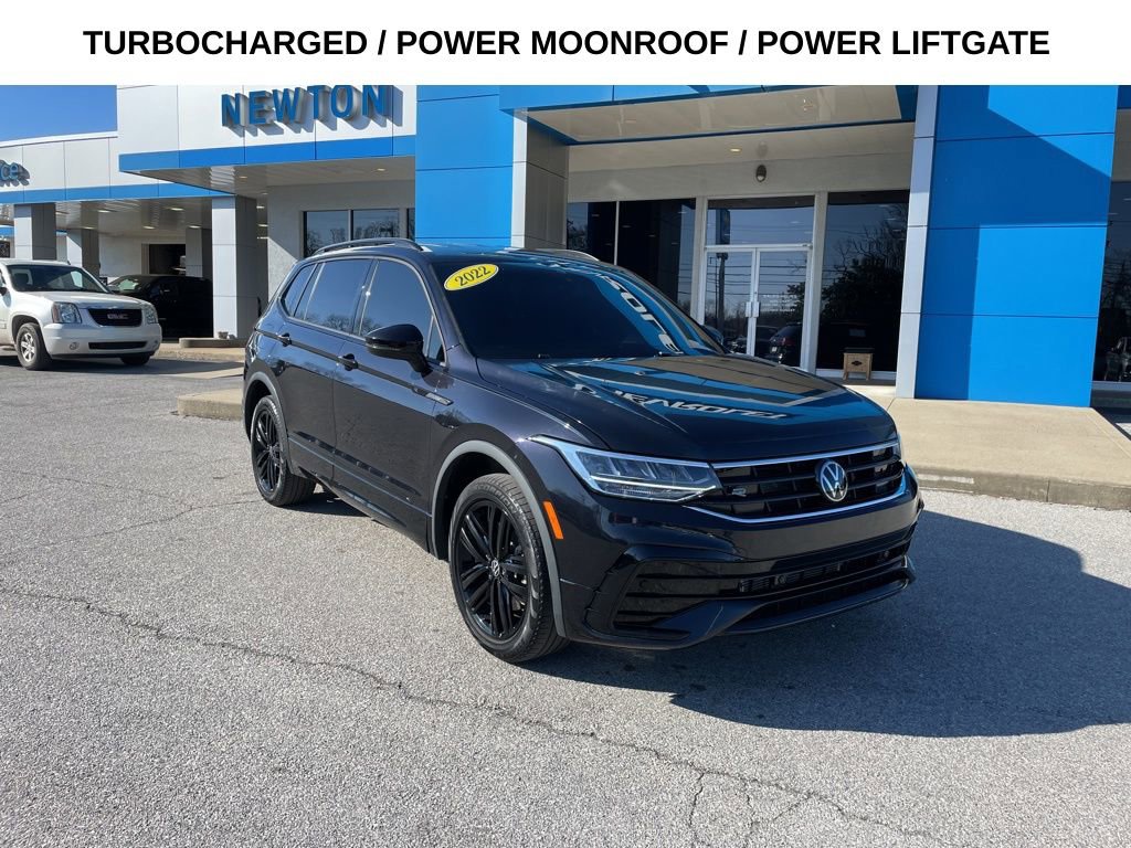 Used 2022 Volkswagen Tiguan SE R-Line image 1