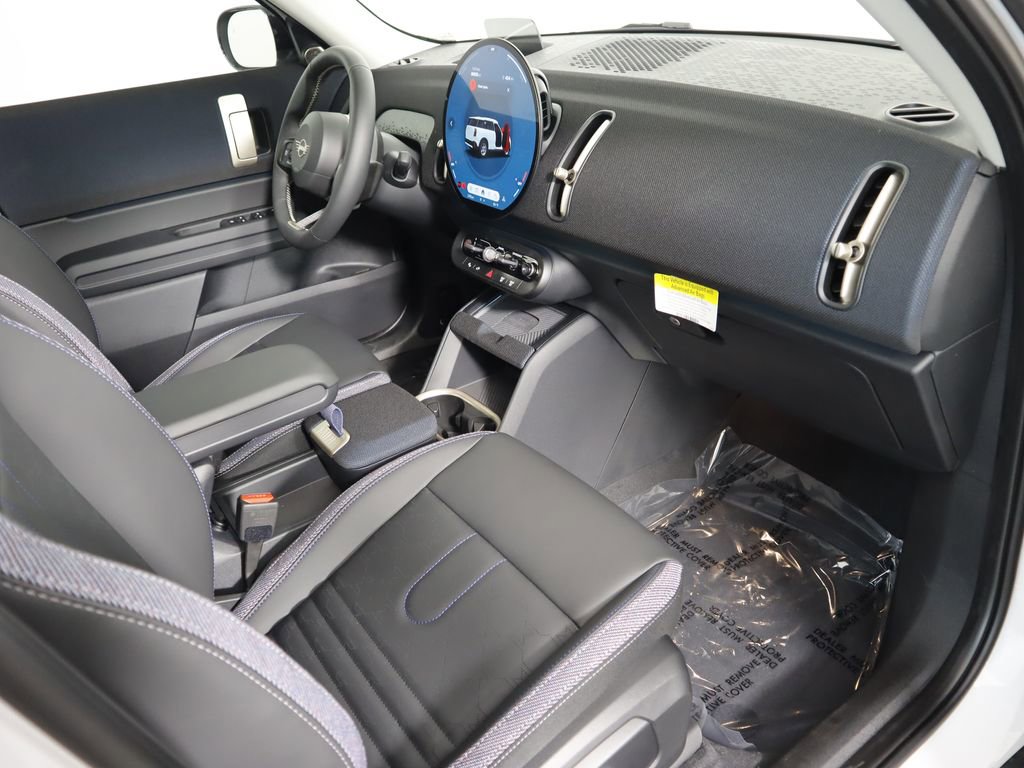 Certified 2025 MINI Cooper Countryman S image 17