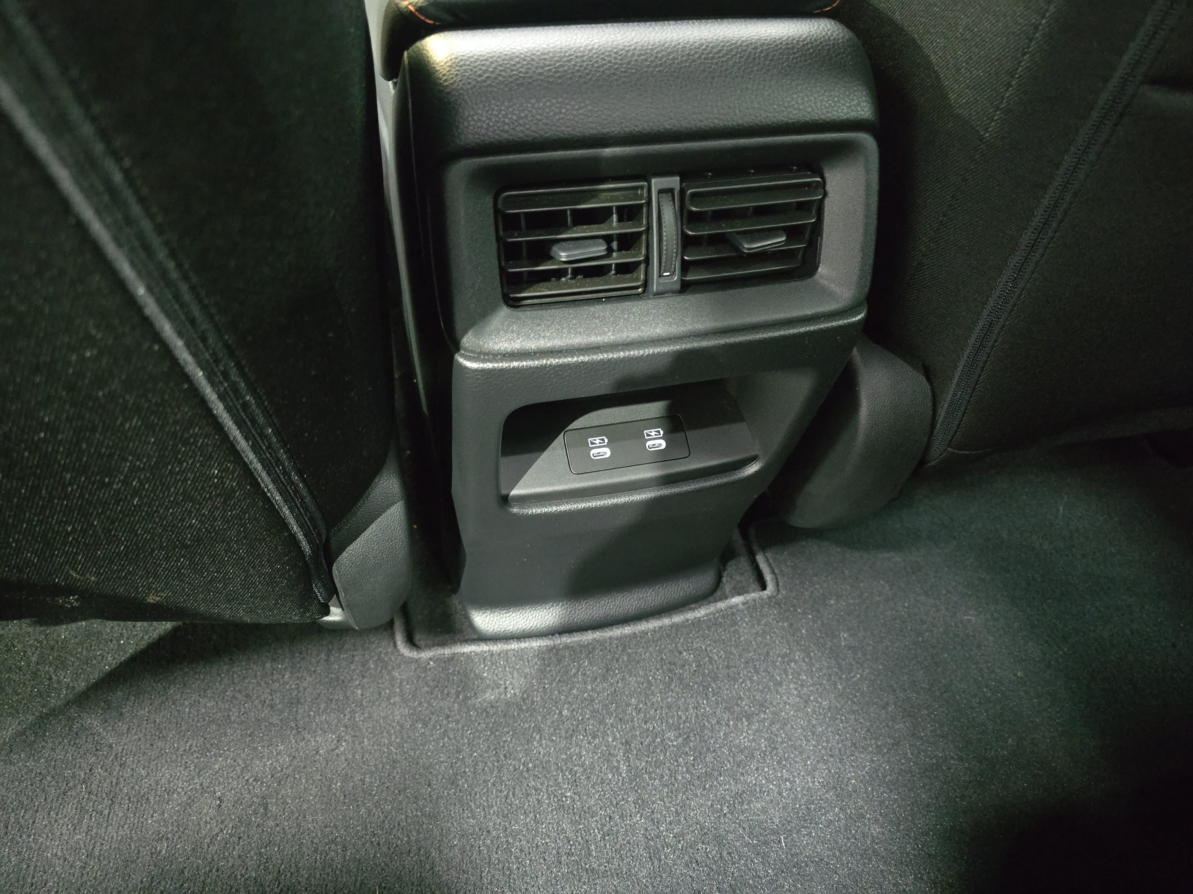 Used 2025 Honda CR-V Sport image 12