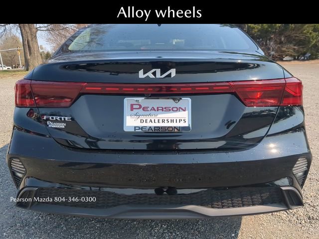 Used 2023 Kia Forte LXS image 5