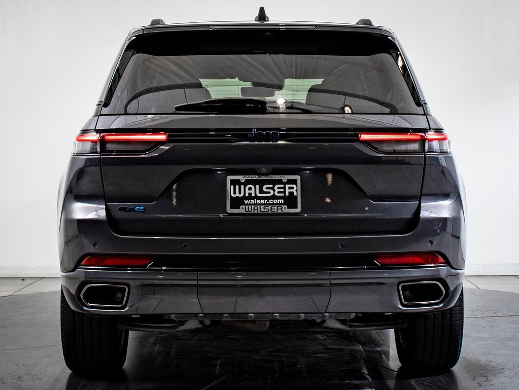 Used 2024 Jeep Grand Cherokee Limited 4xe image 10