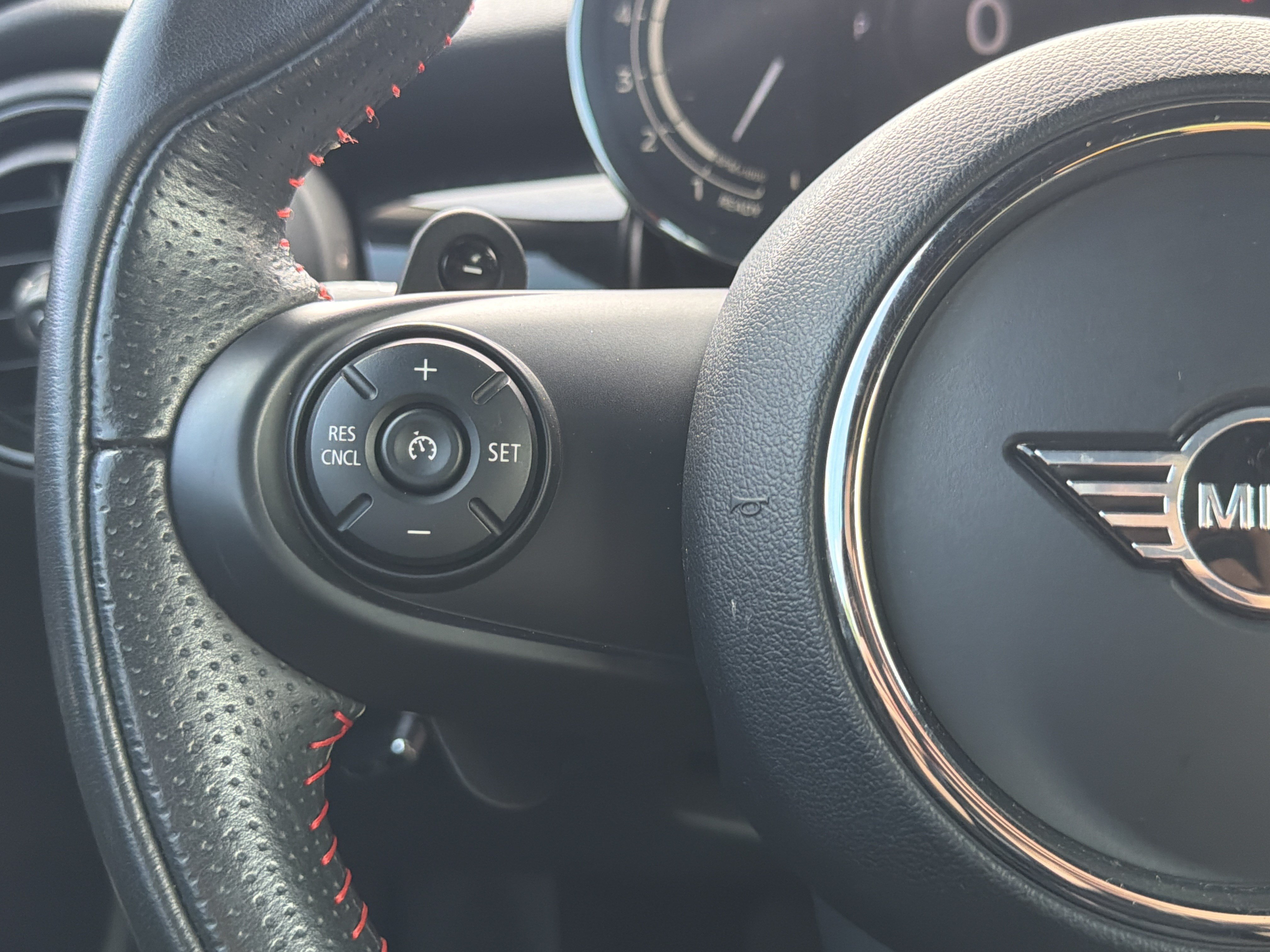 Used 2021 MINI Cooper S w/ 6.5" Touchscreen Package FWD image 70