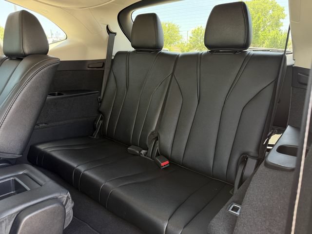 Used 2025 Acura MDX FWD image 28