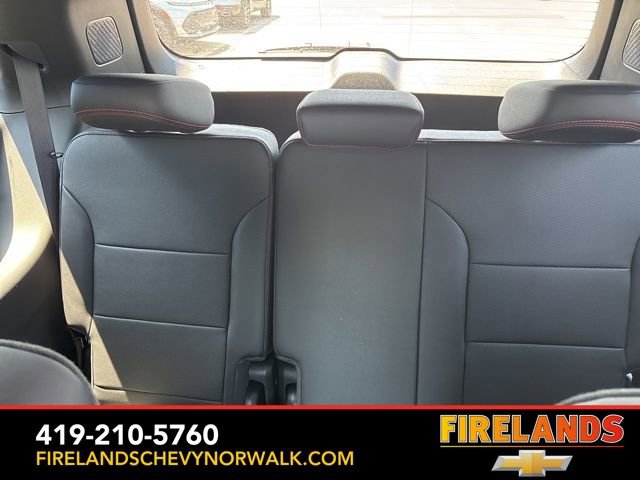 New 2025 Chevrolet Traverse Z71 w/ Driver Confidence Package image 56