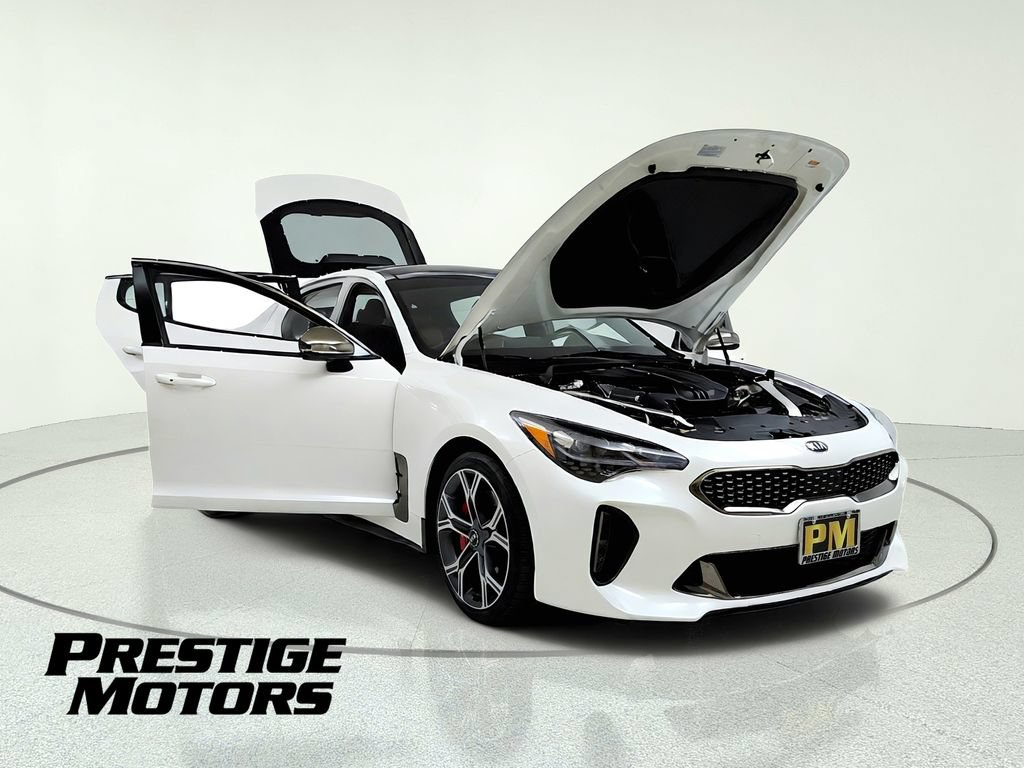 Used 2021 Kia Stinger GT2 image 11