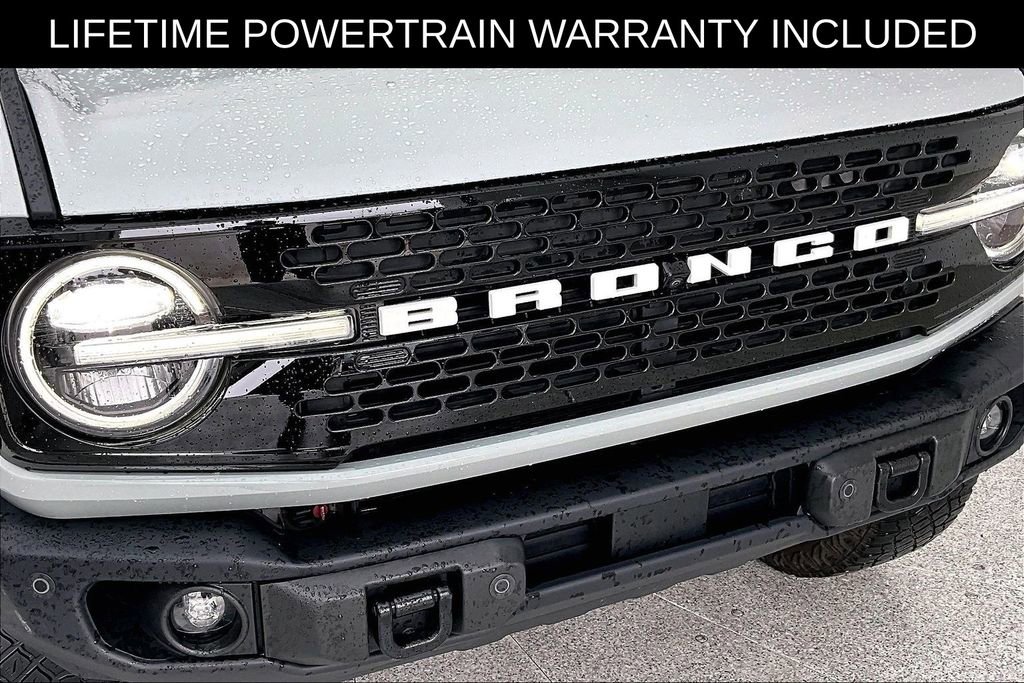 Used 2023 Ford Bronco Wildtrak AWD/4WD image 35