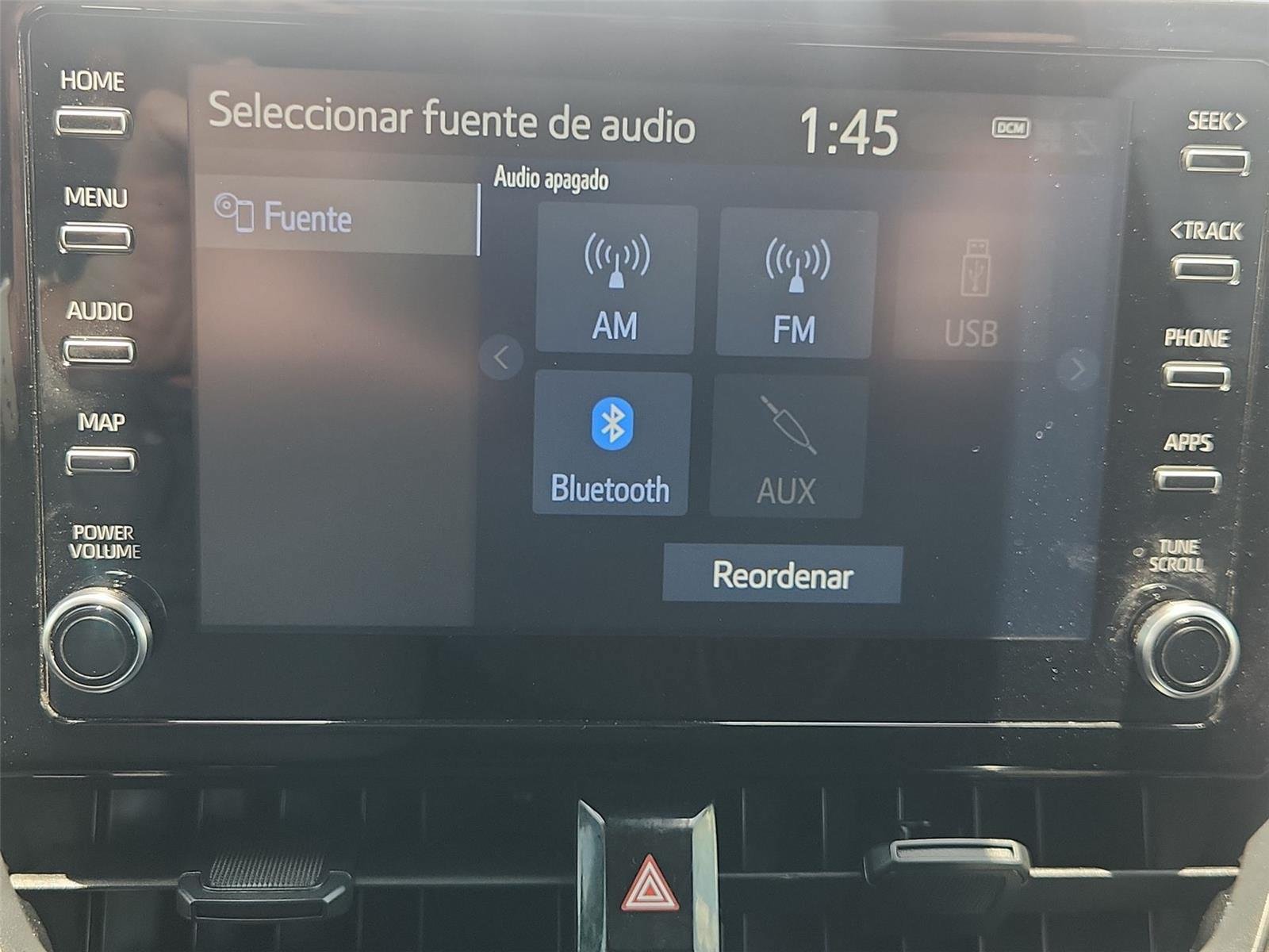 Used 2020 Toyota Corolla LE FWD image 13