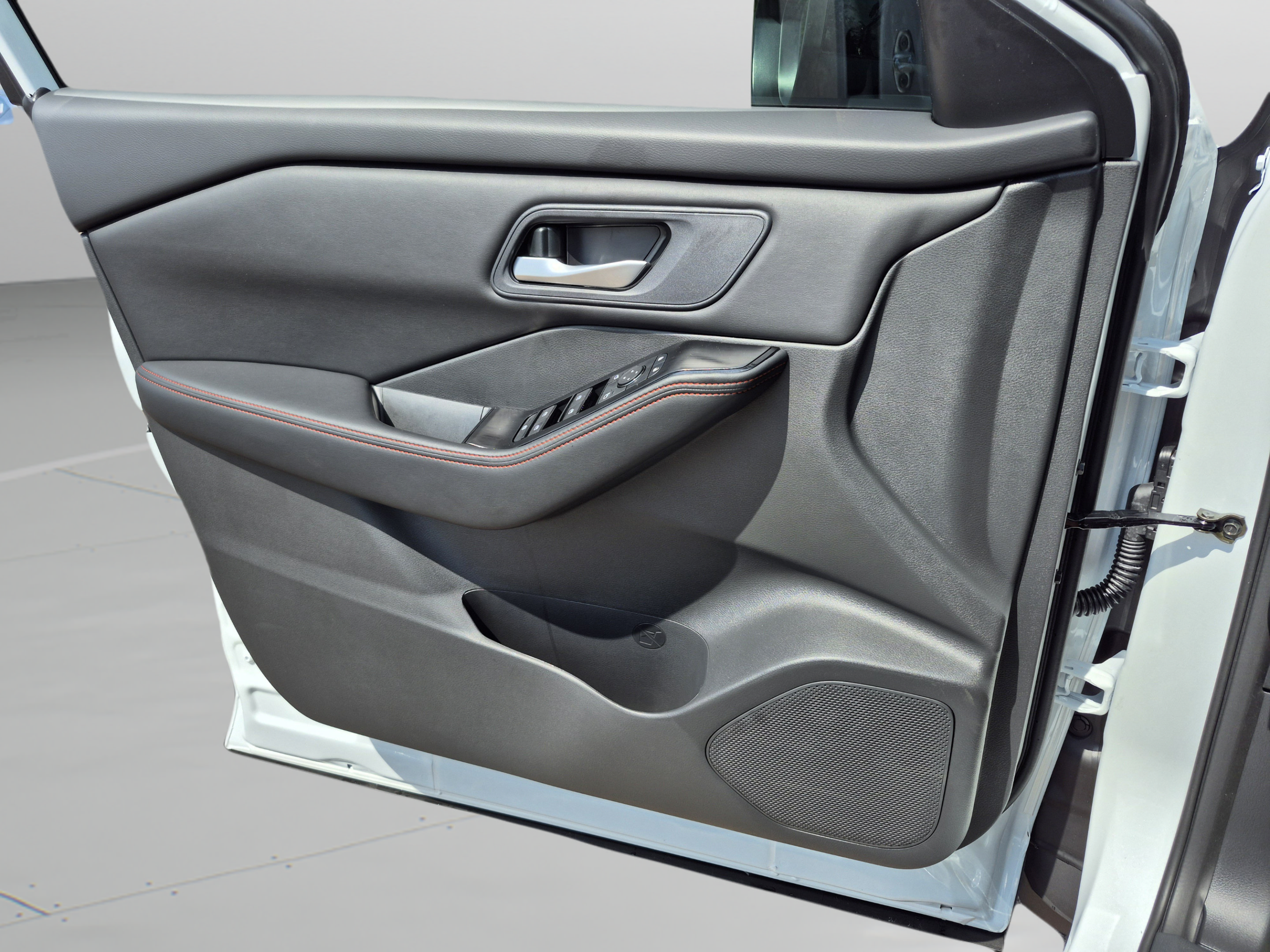 New 2026 Nissan Rogue SV AWD/4WD image 24