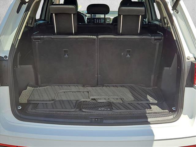 Used 2023 Volkswagen Atlas SE AWD/4WD image 6